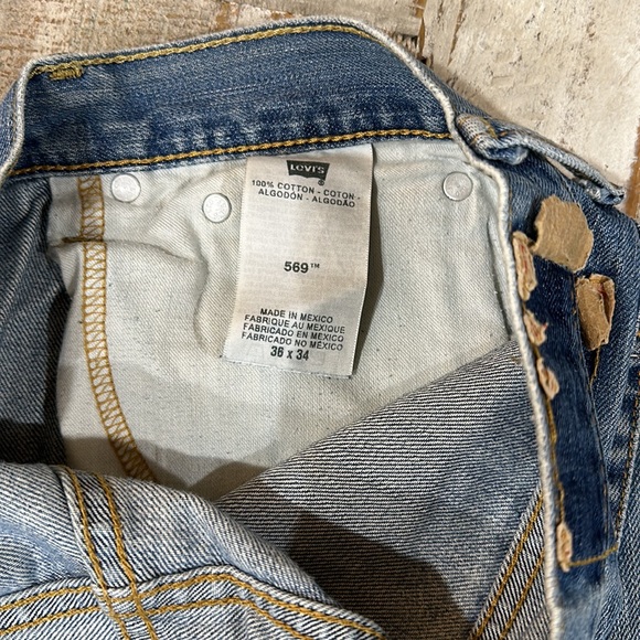 Levis Strauss Men's 569 Jeans 36x34 Mid-Blue Loose Straight - Picture 4 of 5